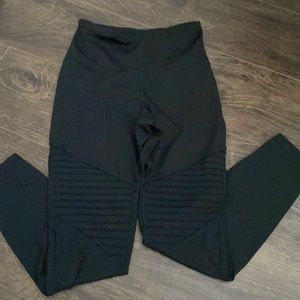 Old navy athletic black leggings